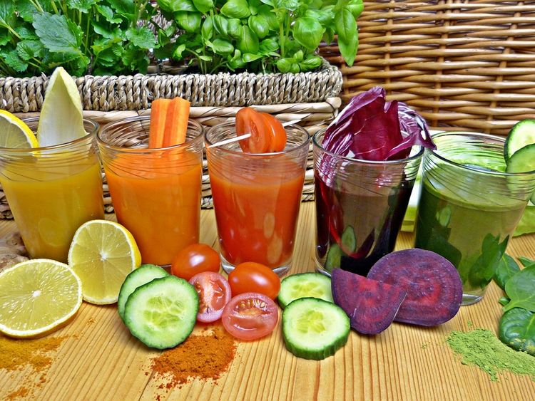 From Detox to Revive: Unleash the Healing Powers of Fresh Juices