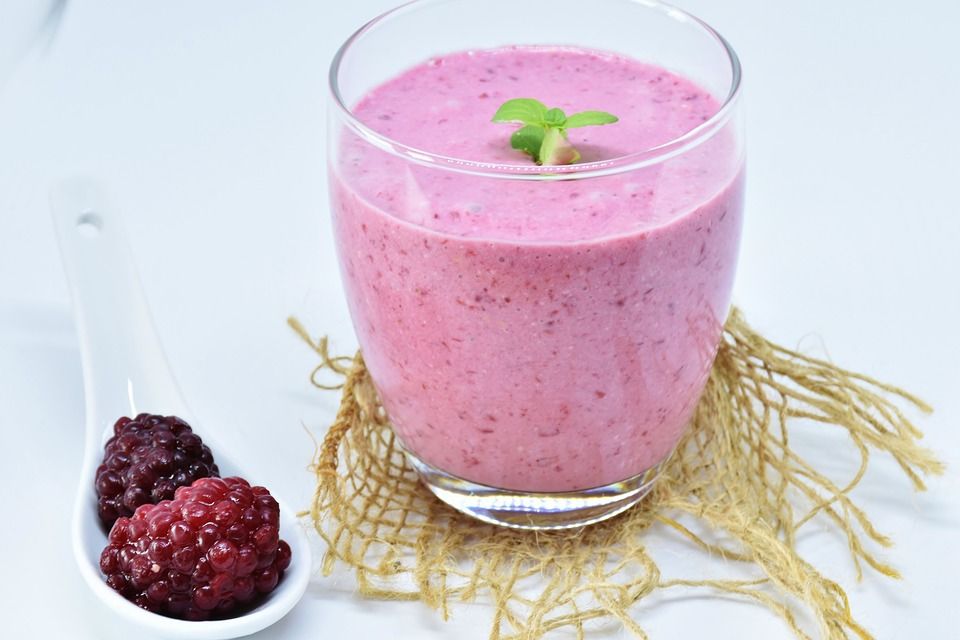 A Healthy Start: Revitalize Your Day with Smoothies and Juices